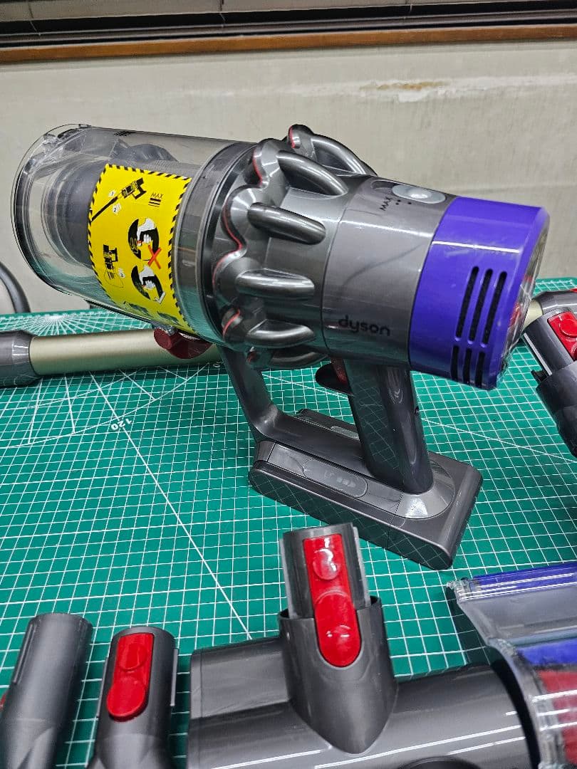 ダイソン V10 SV12 弱モード 54分稼働 分解清掃済み