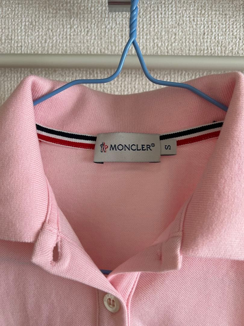 モンクレールポロシャツ