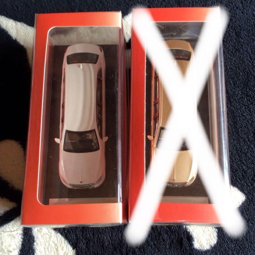 1/64 リムジン2台セット　stance Hunter