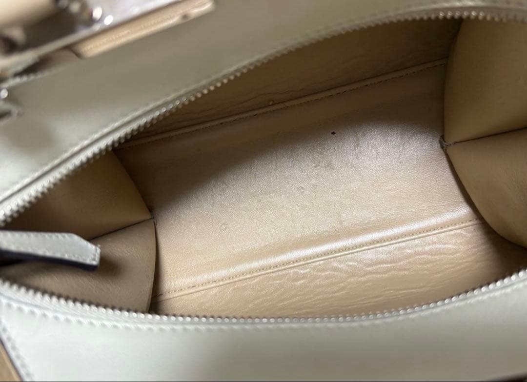 美品‼️FENDI フェンディ プチトロワジュール 正規品、購入証明保存袋あり❗️