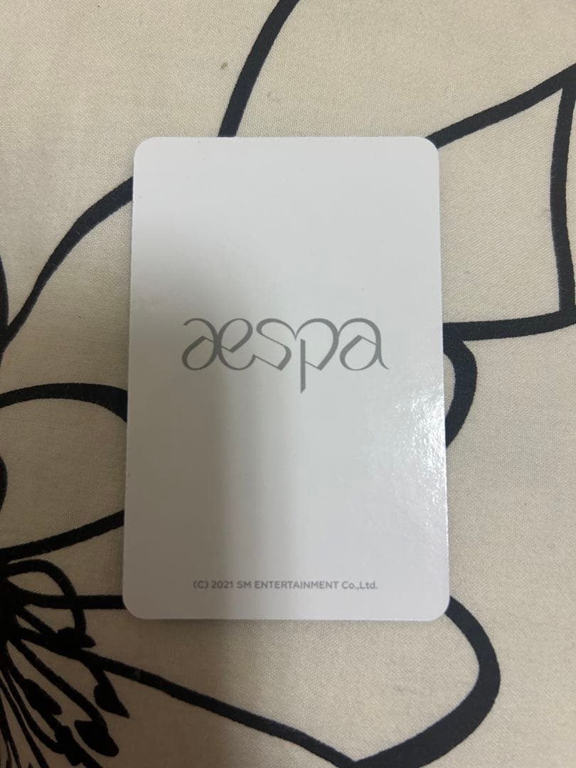 aespa ジゼル Savage フーディー トレカ