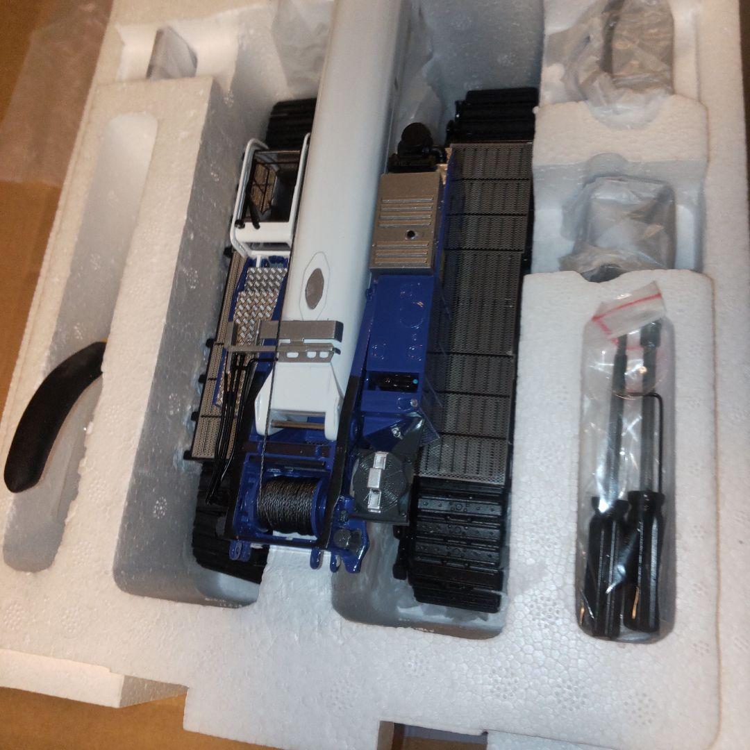 TADANO GTC-2000 テレスコピックブームクローラークレーン 1/50