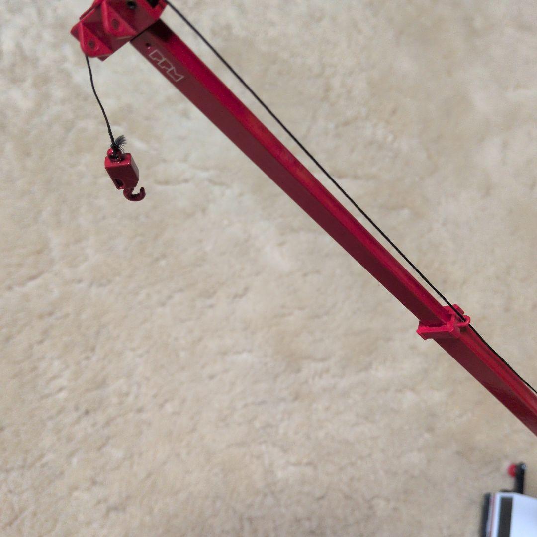 530 ATT 赤いクレーン付きミニカー