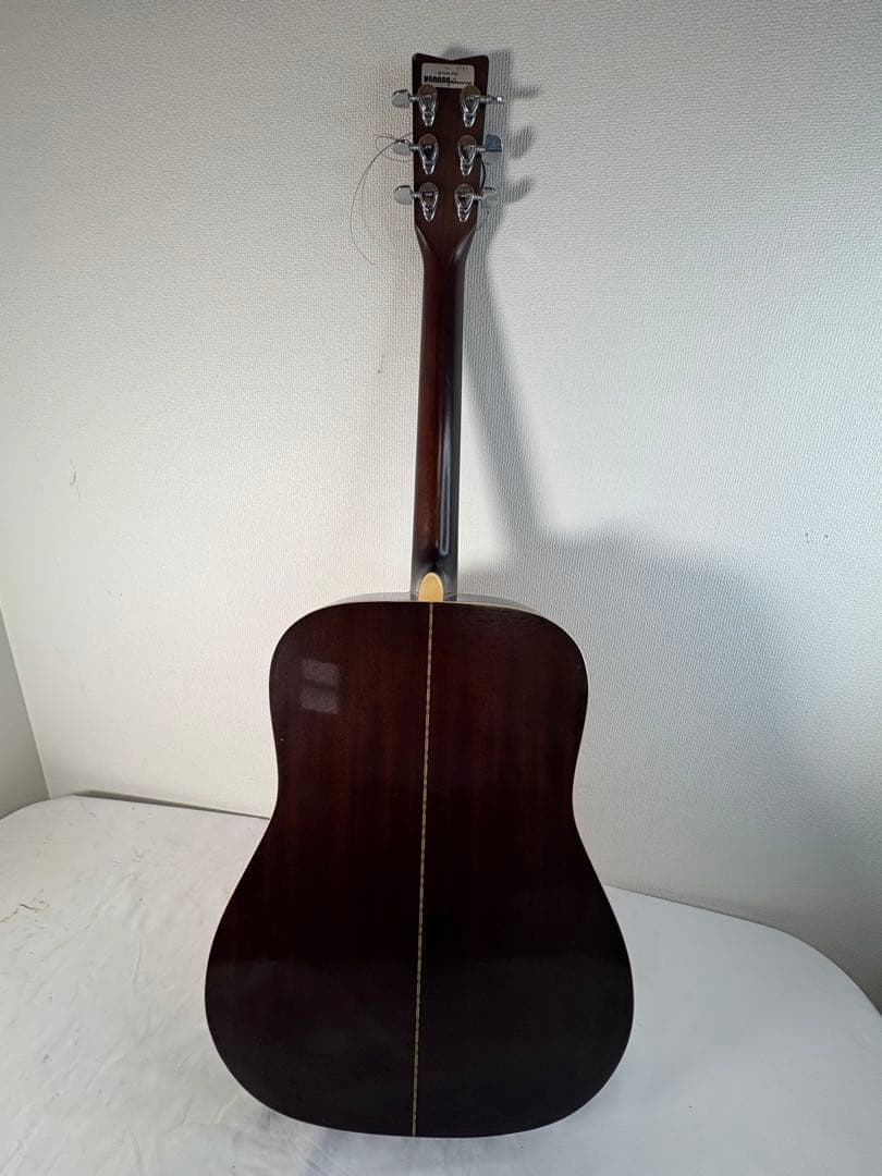 ヤマハ　アコギ　FG-201B 弦付き