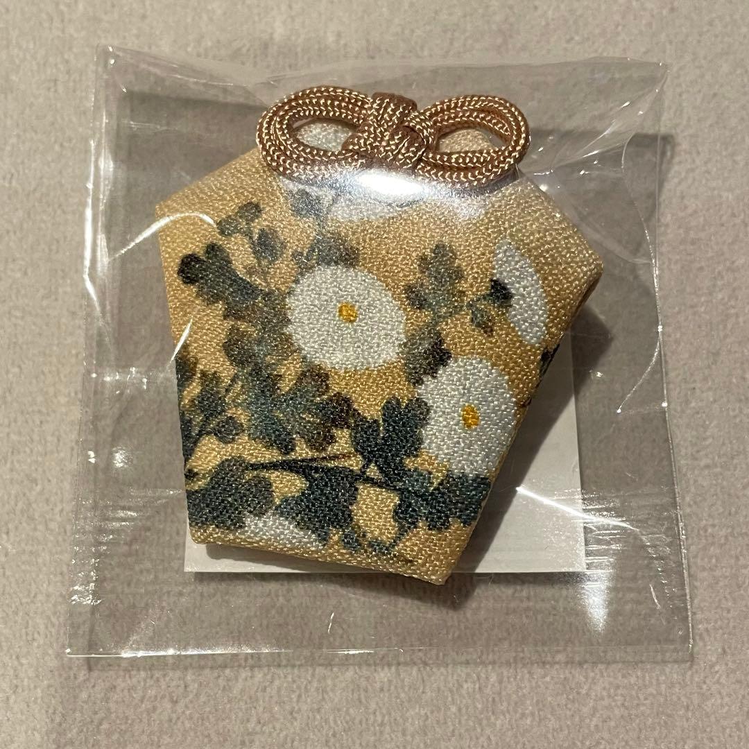 TSUTAYA サイレントヒルf おみくじ当選品　お守り　千鶴屋商店 サイレントヒルf 千鶴屋 おみくじ(お守り風アクリルキーホルダー