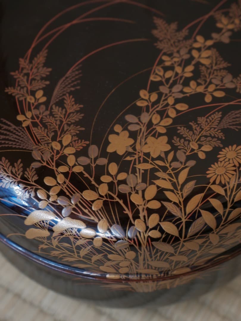 秋草蒔絵　菓子器　蓋物　食籠　漆工芸　置物　箱付　古道具　Q2005