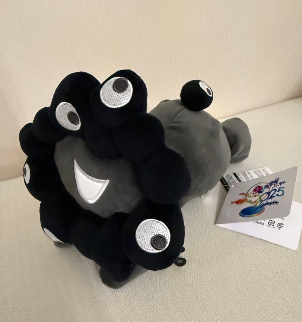 黒ミャクミャク 這い型 ぬいぐるみ Mサイズ☆