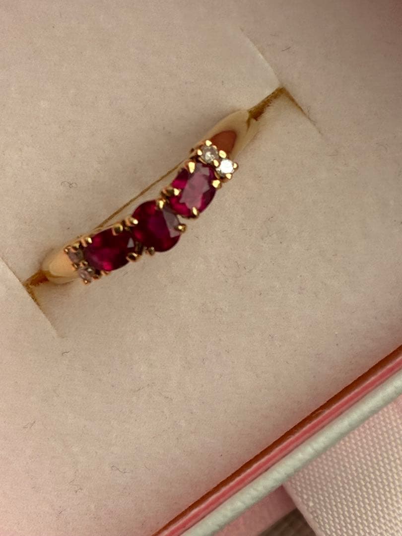 k18 赤いルビー　ダイヤモンド　リング　R0.66ct 12号