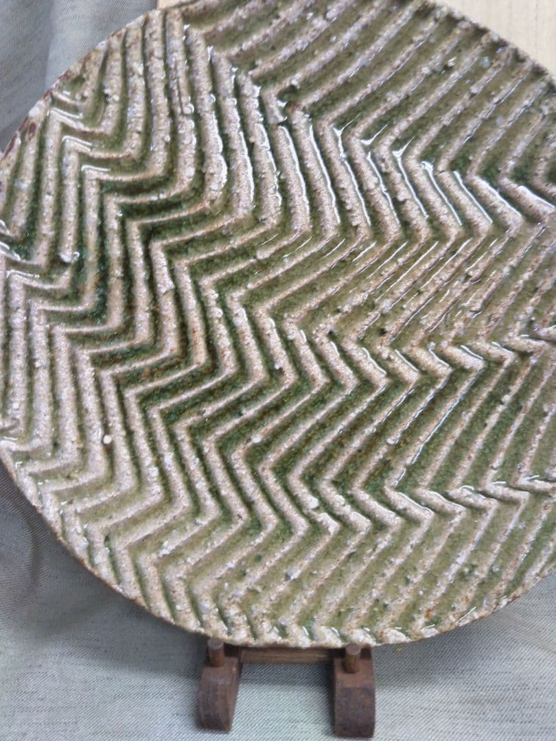 益子焼　坂田甚内　灰釉縞手皿　径26cm　未使用