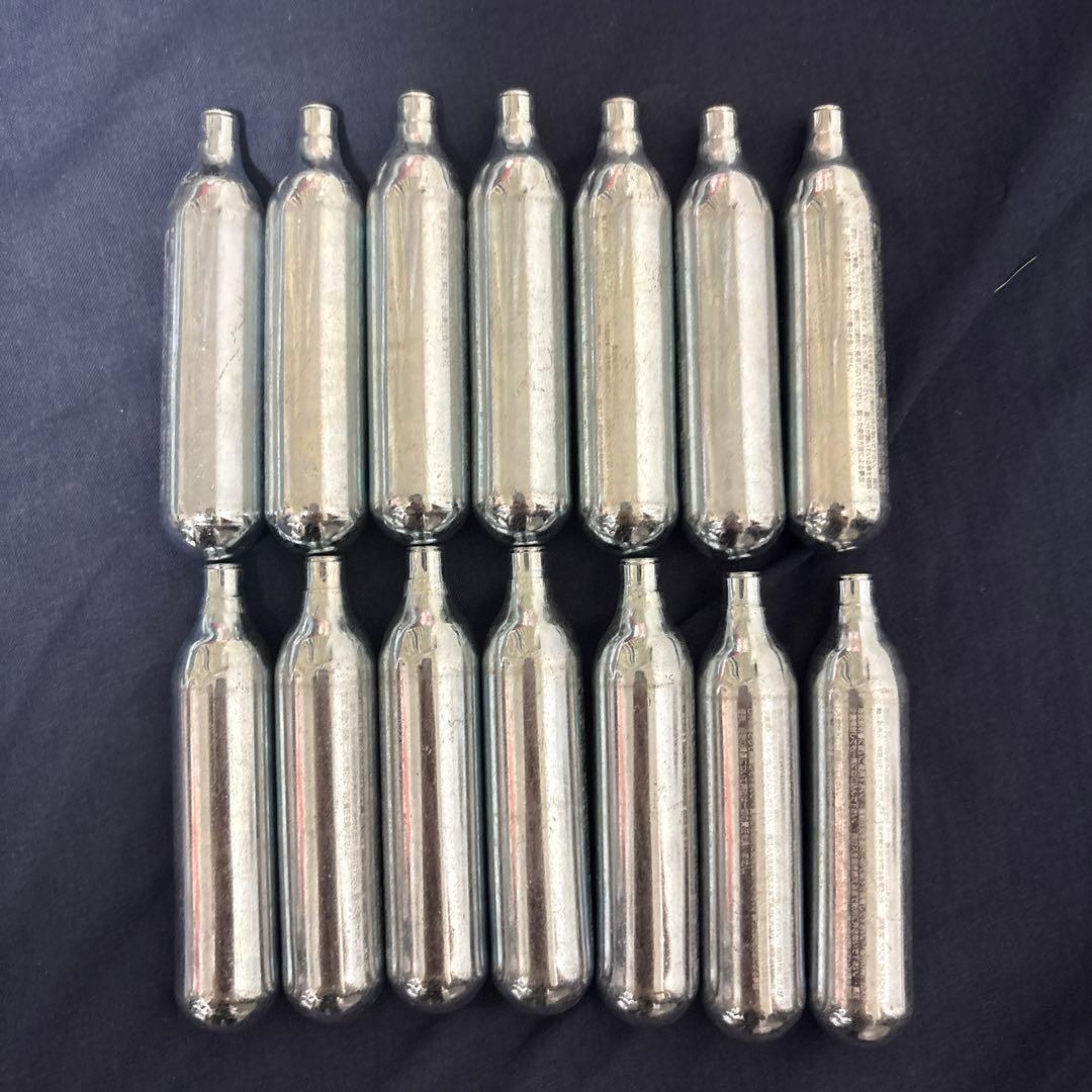 最終値下げCarbon8(カーボネイト) CZ P09 CO2