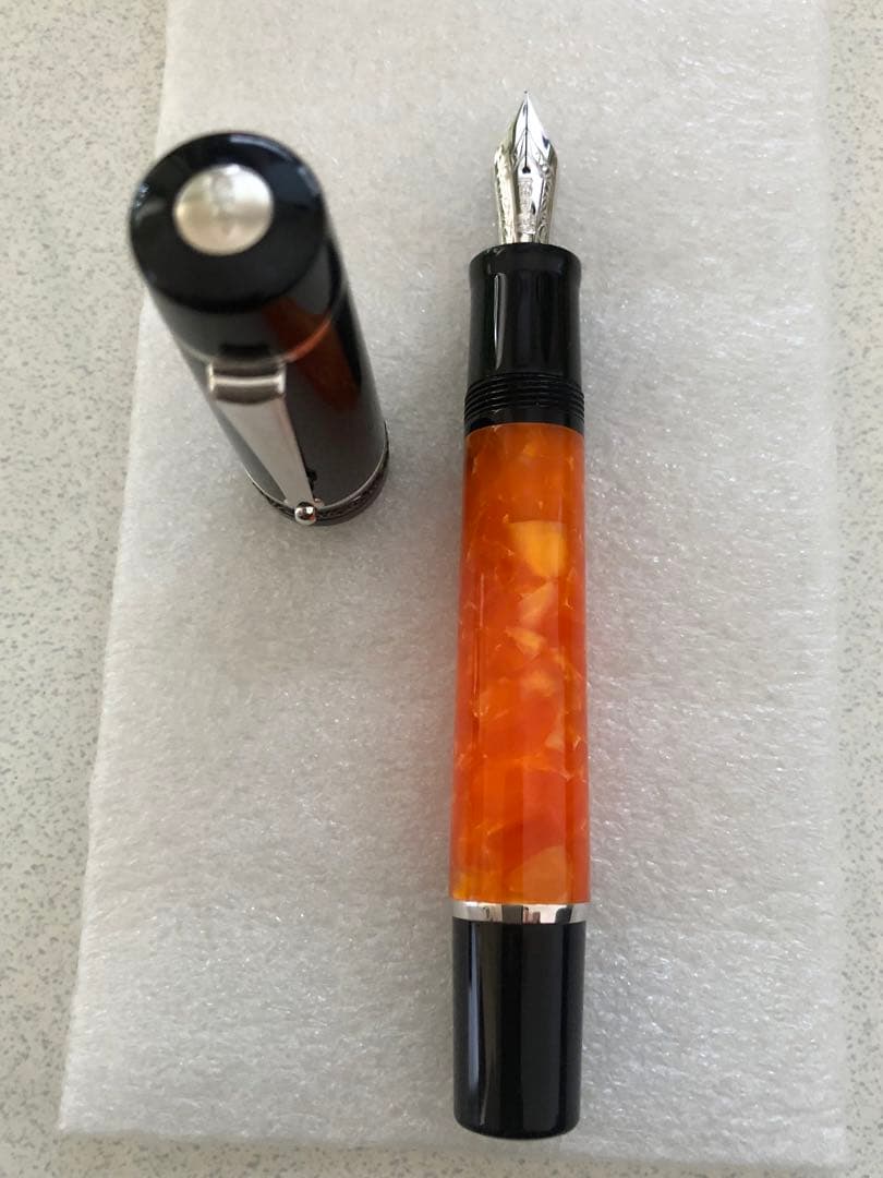 廃番レアモデル】デルタ ドルチェビータ ミディアム オリジナル EF(極細)