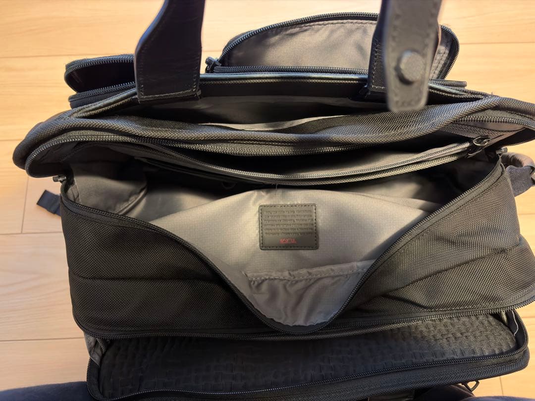 【TUMI ALPHA スリーウェイブリーフ】