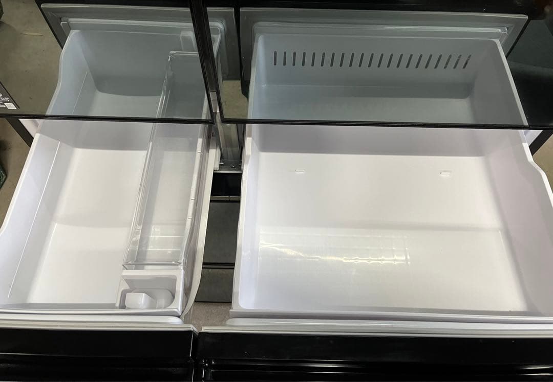 ☆日立 ガラストップ冷蔵庫 R-WXC74T(X) 735Lブラック 両開き