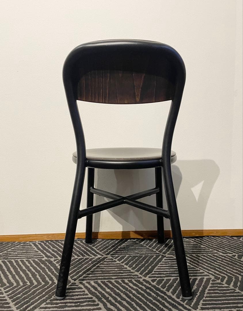 2脚＊MAGIS ジャスパーモリソン　plywood プライウッド　パイプチェア