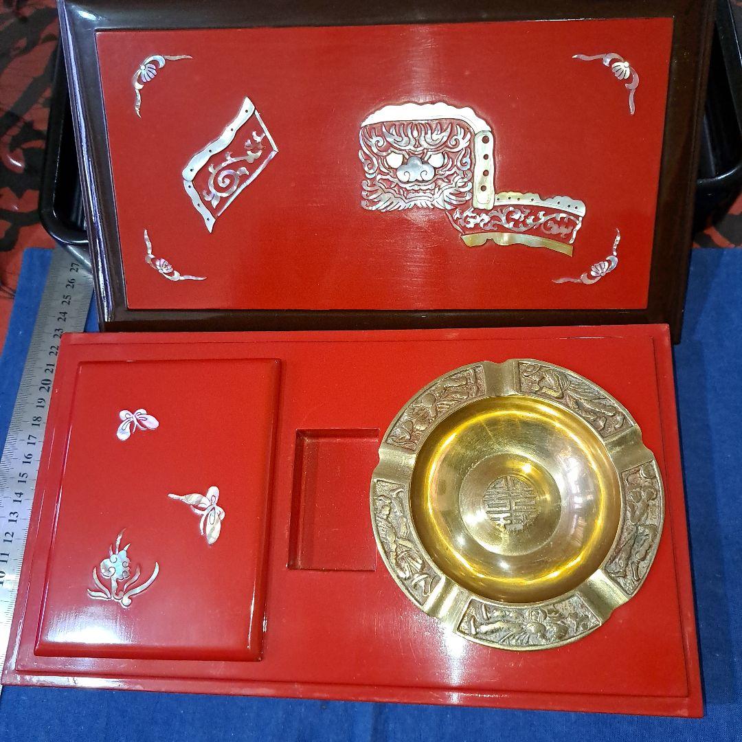 お値下げ中　明治　螺鈿　赤蒔絵　　箱型　　喫煙セット　獅子舞図