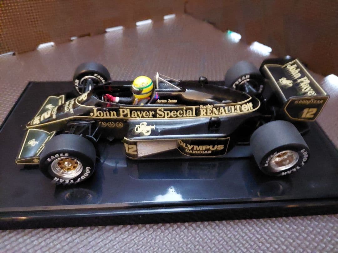 ミニチャンプ 1/18 ＃１２ ロータス 97T 1985 A・セナ JPS仕様
