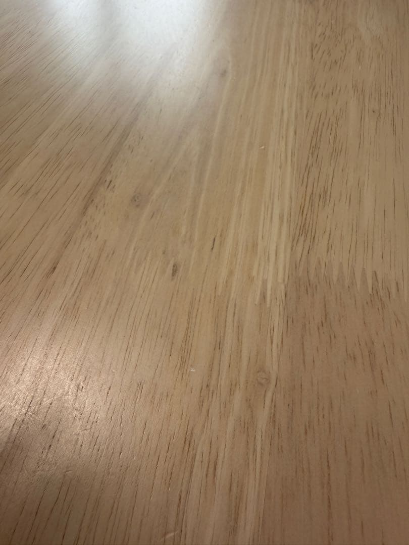 円形ダイニングテーブルと椅子4脚セット