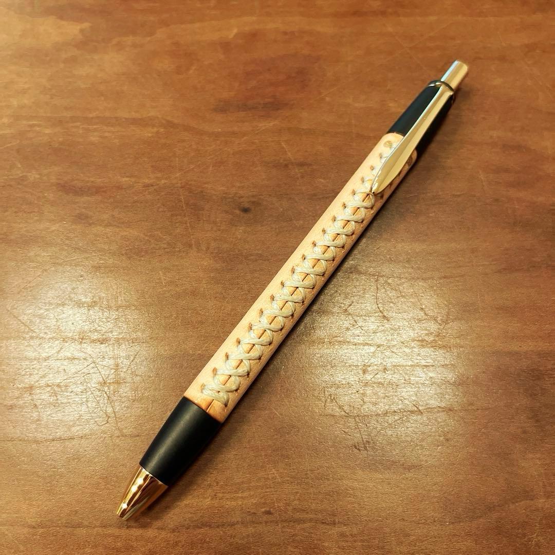 新品未使用】シックザール 革軸ペン ヌメ革 ナチュラル ボールペンの