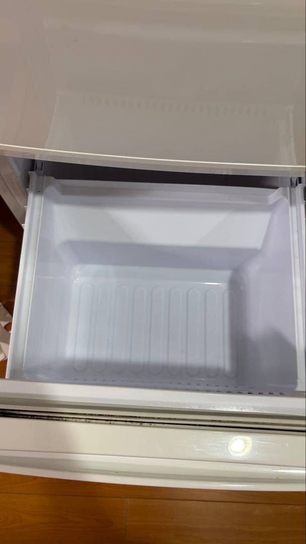 【送料込み‼️】シャープ 冷蔵庫 SJ-C14C-W 2017年製　どっちもドア