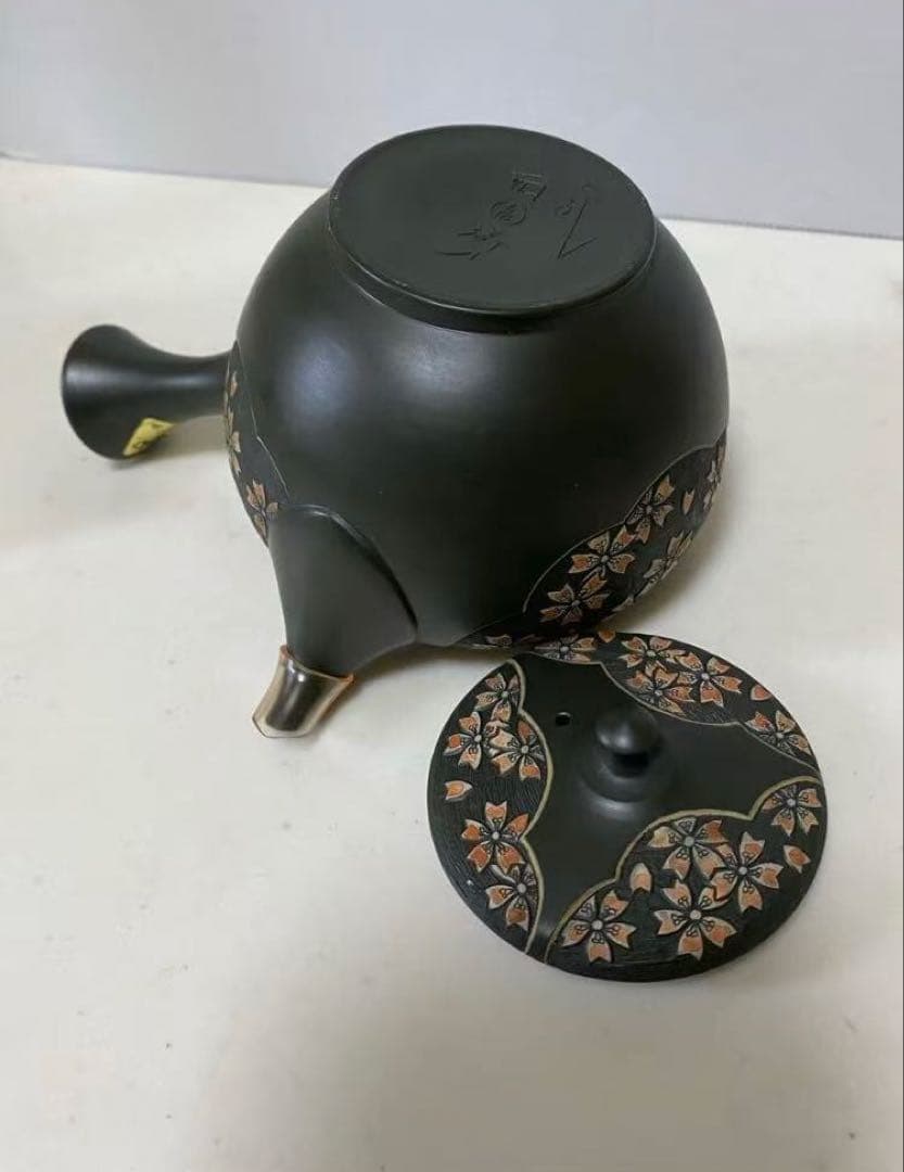 13号 緑泥丸形桜彫急須舜園 常滑燒 陶磁器 二代間野舜園 在銘 - メルカリ