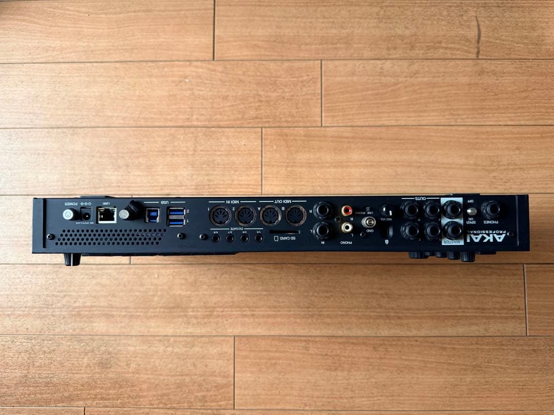 c*i様 AKAI MPC Live 2 500GB ボーナス