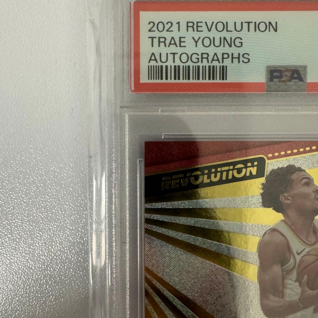 トレイヤング 直筆サイン オート panini Revolution PSA8 - メルカリ