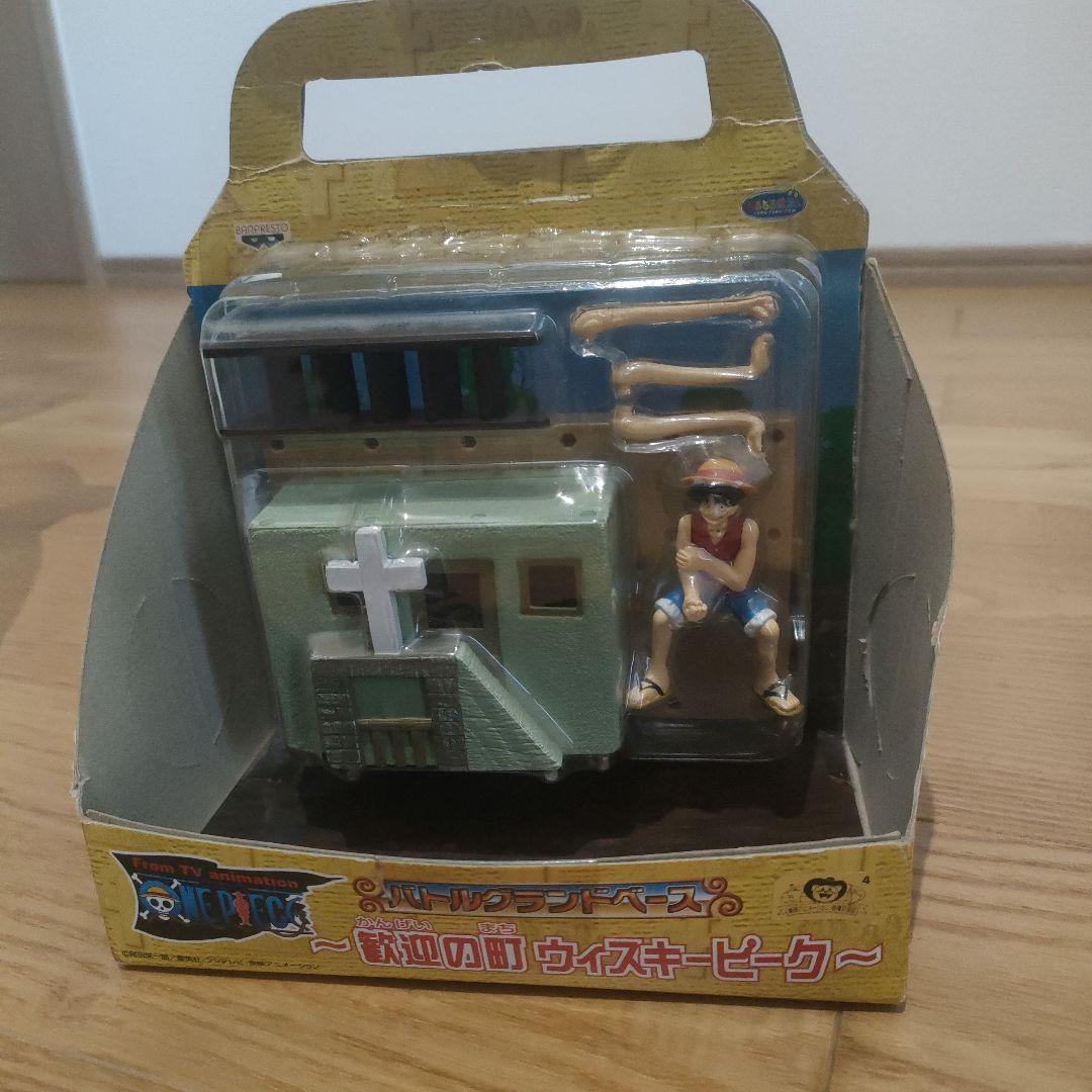 ワンピース バトルグランドベース ～歓迎の町ウィスキーピーク～全4種