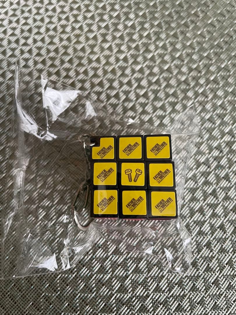 Mr.Children ファンクラブ継続特典 ルービックキューブ