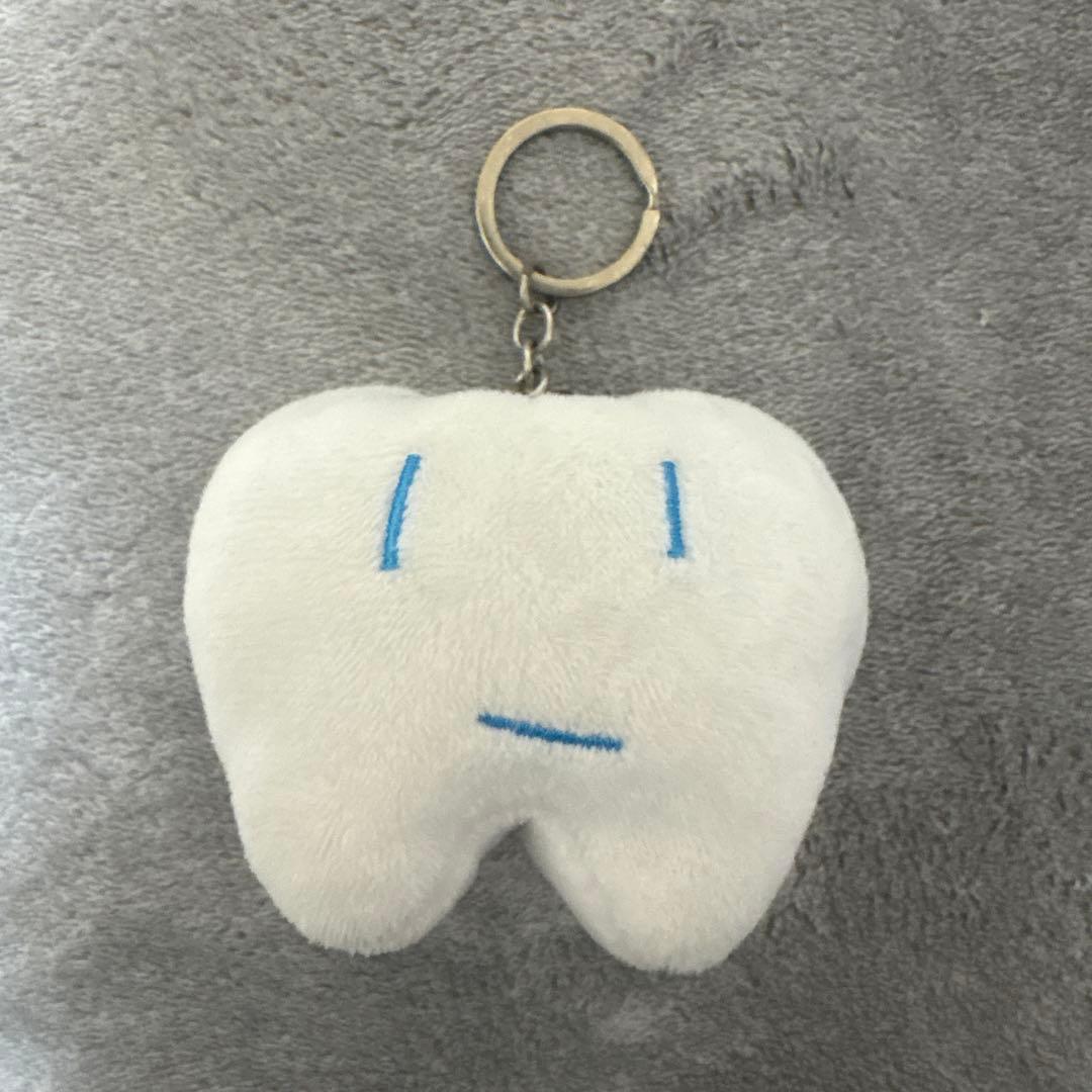 Ado こんにちは！はちゃんです マスコットキーホルダー Ado こんにちは！はちゃんです ぬいぐるみキーホルダー - メルカリ