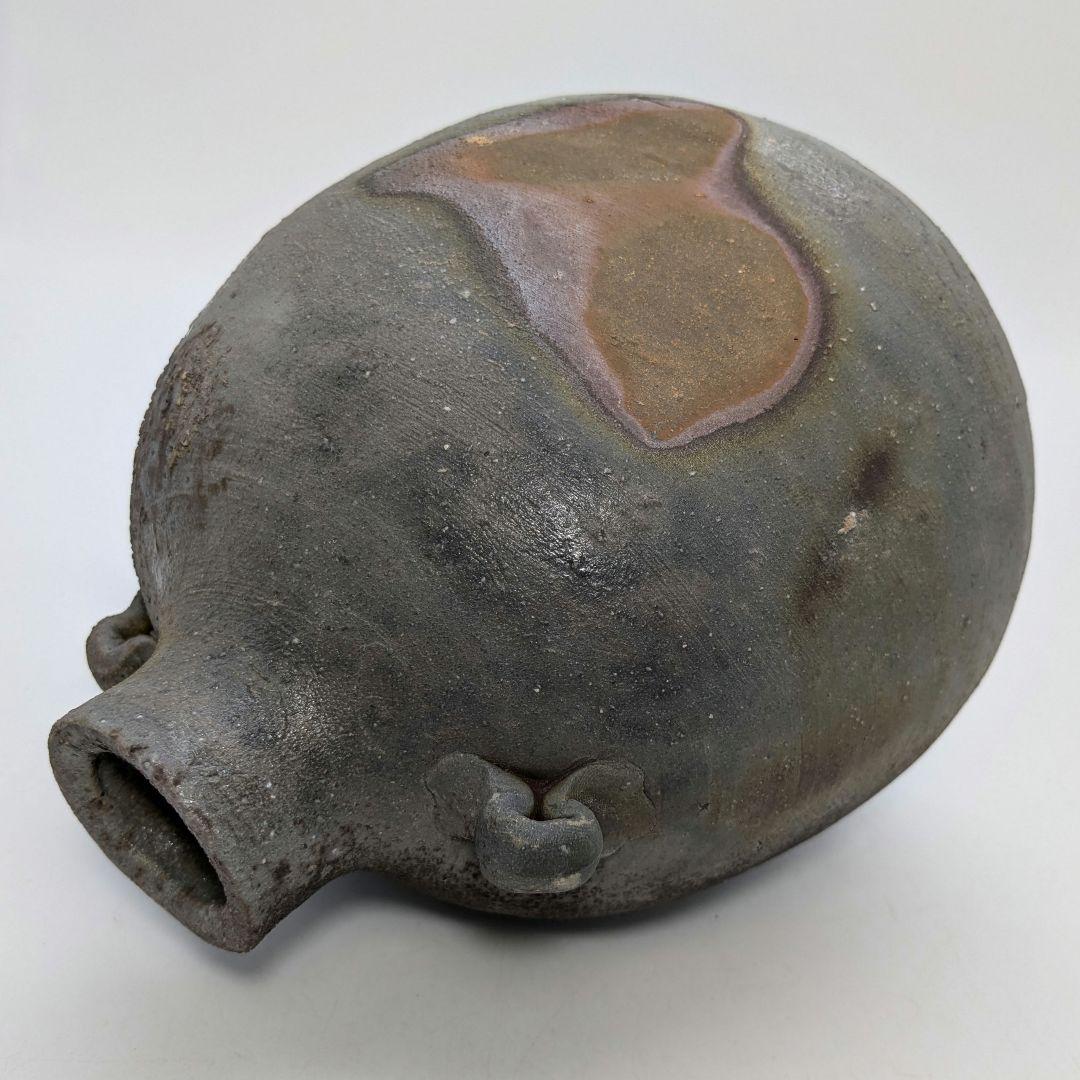 人間国宝 伊勢崎淳 備前焼 窯変扁壺 用心箱 扁壷 花器 耳付花入 花瓶 置物