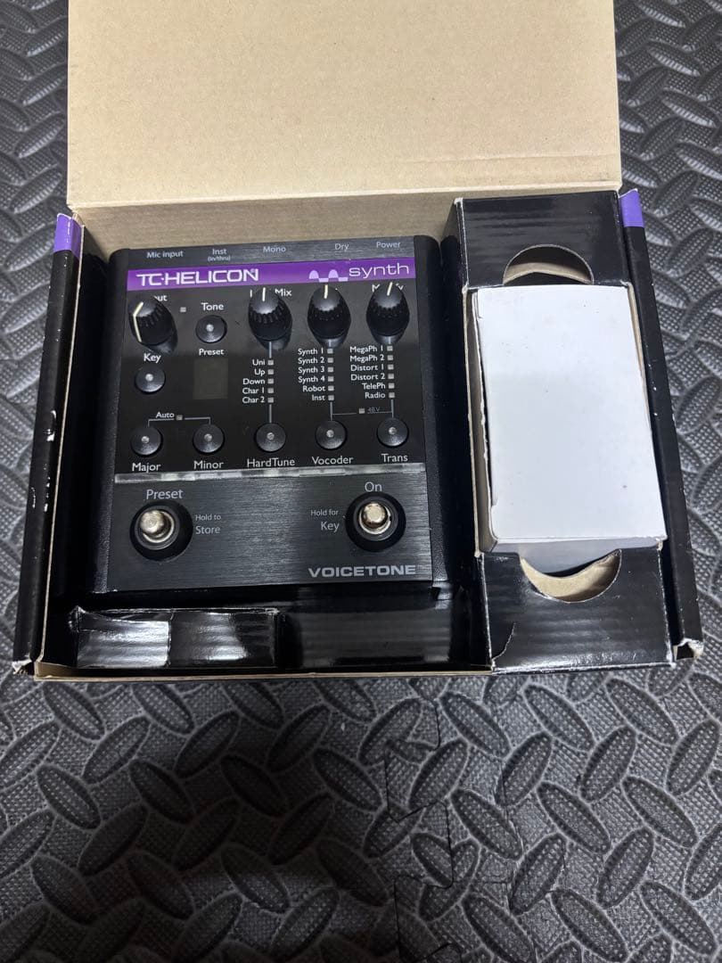 美品TC-HELICON Voicetone Synth ボーカルエフェクター