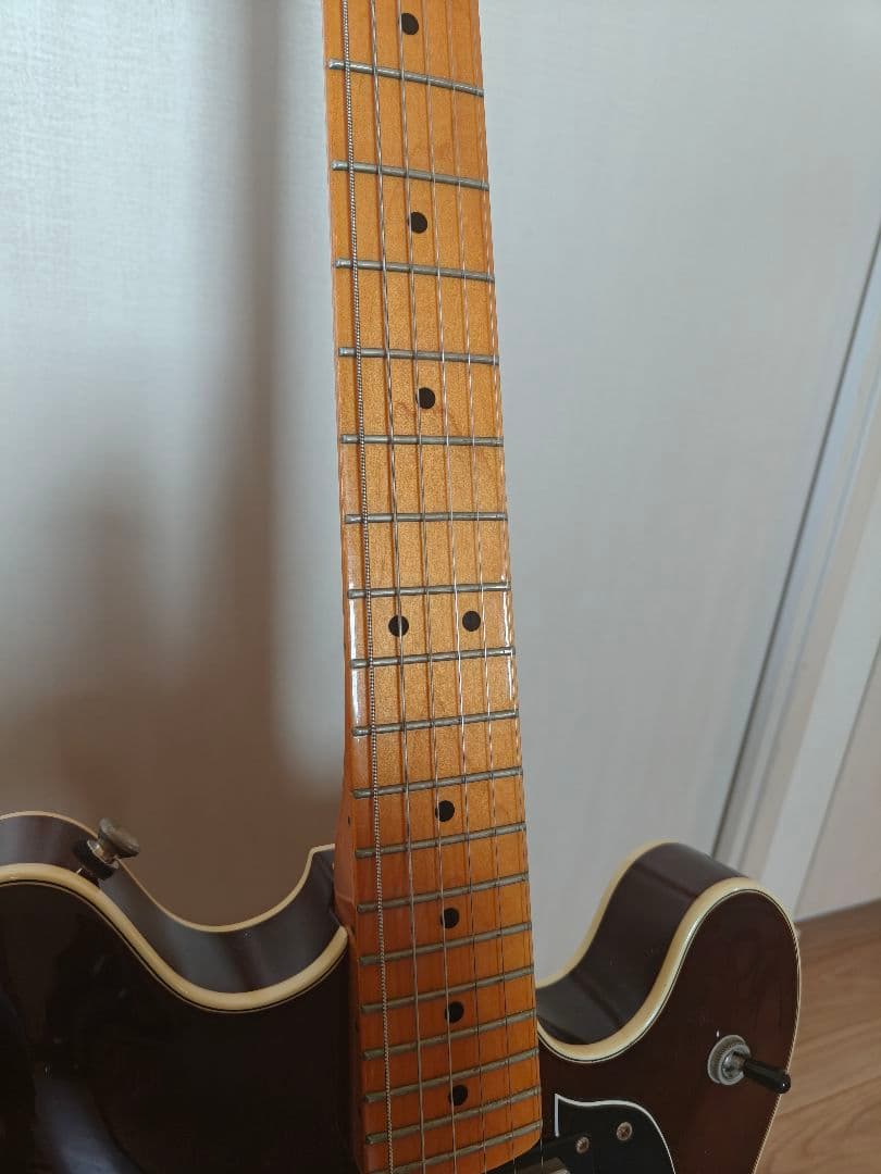 ギター Squire Starcaster classic vibes