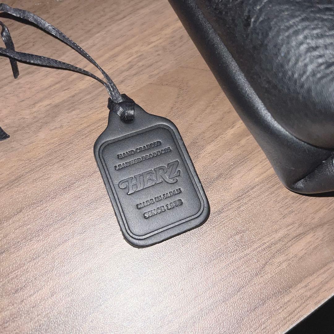 ヘルツ　ライトミニショルダー　ブラック　herz