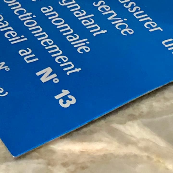 フランス 電話案内表示プレート - winetouritalia.com