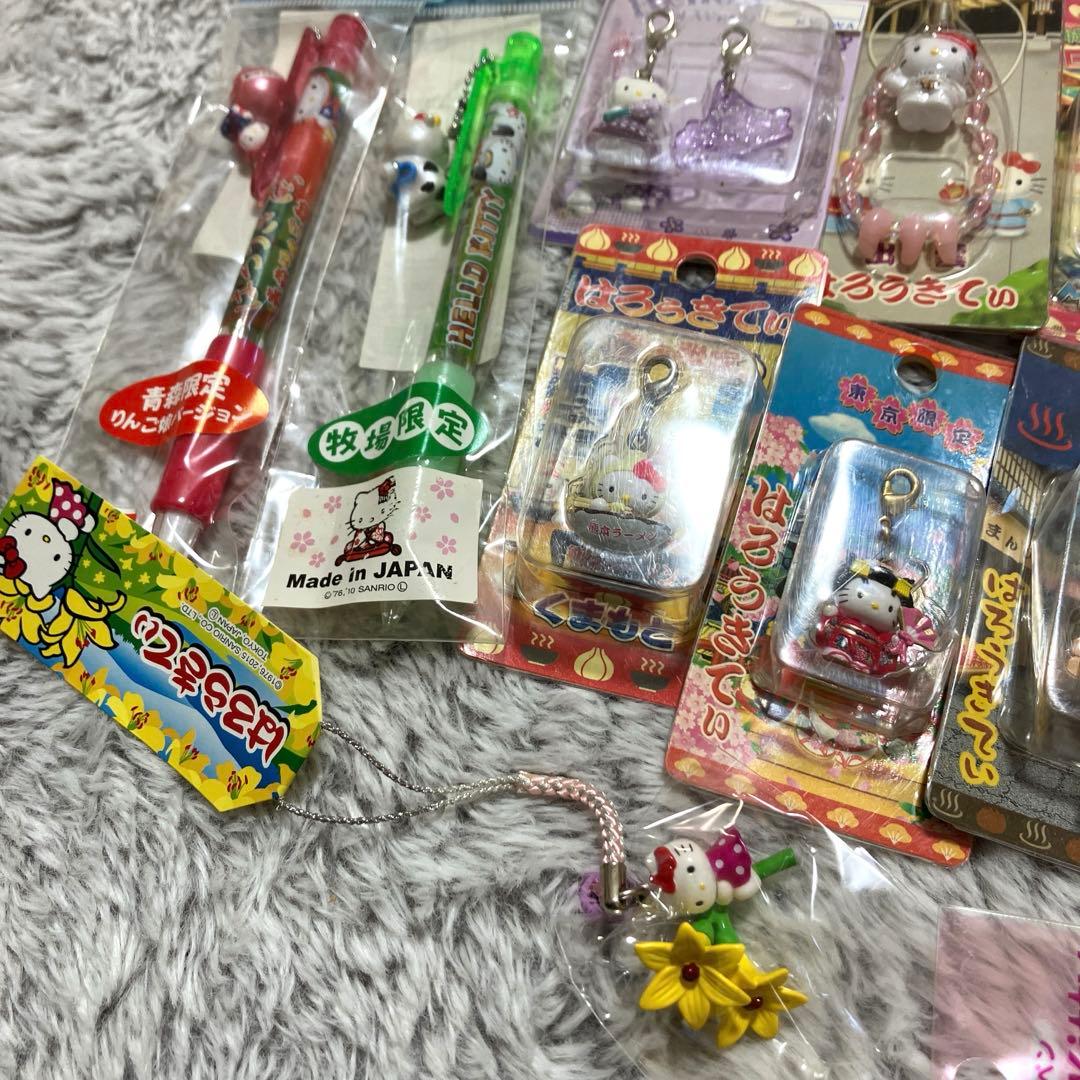 サンリオグッズまとめ売りご当地キティ