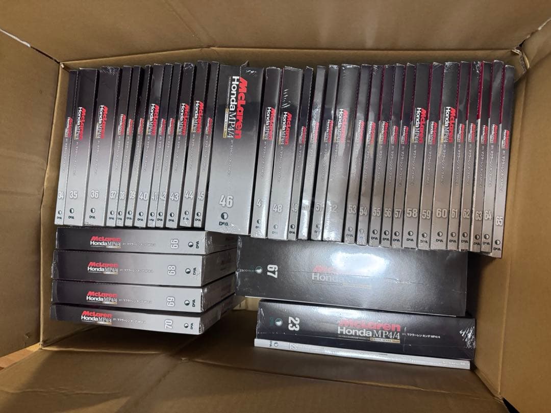 デアゴスティーニ　1/8 マクラーレン ホンダ MP4/4 全巻セット