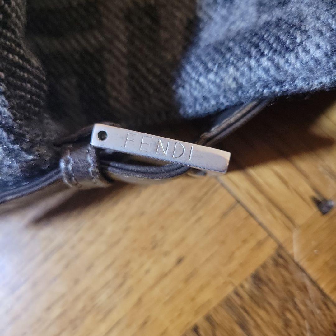 FENDI フェンディ ショルダーバッグ ズッカ マンマバケット ニット/レザー