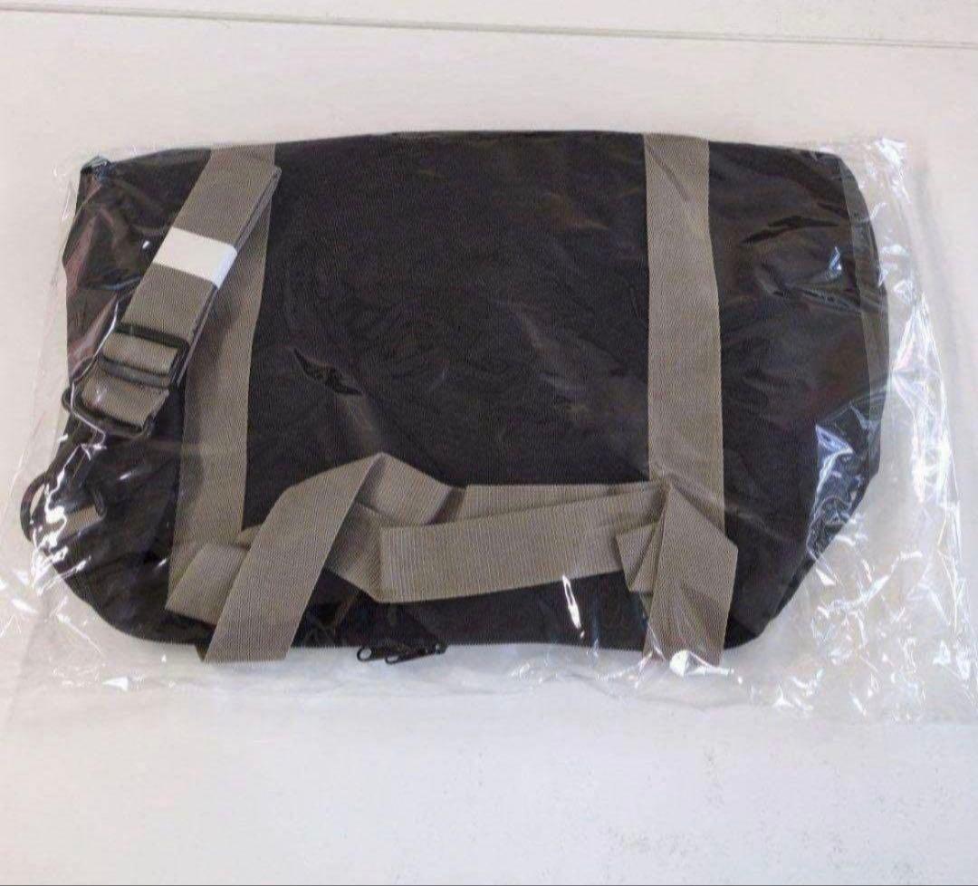 あいみょん ドルフィンアパート ボストンバッグ - メルカリ