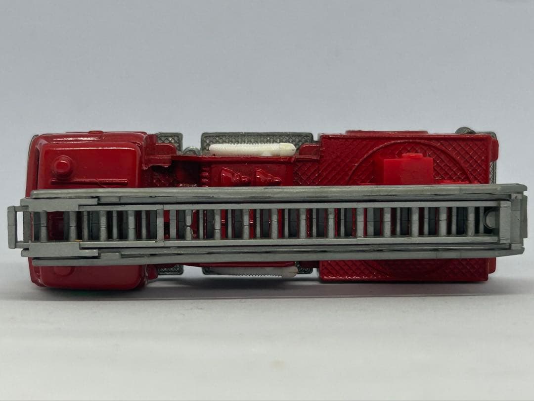 トミカ No.29 日野 消防自動車 日本製 黒箱 色指定箱 艶箱 当時物