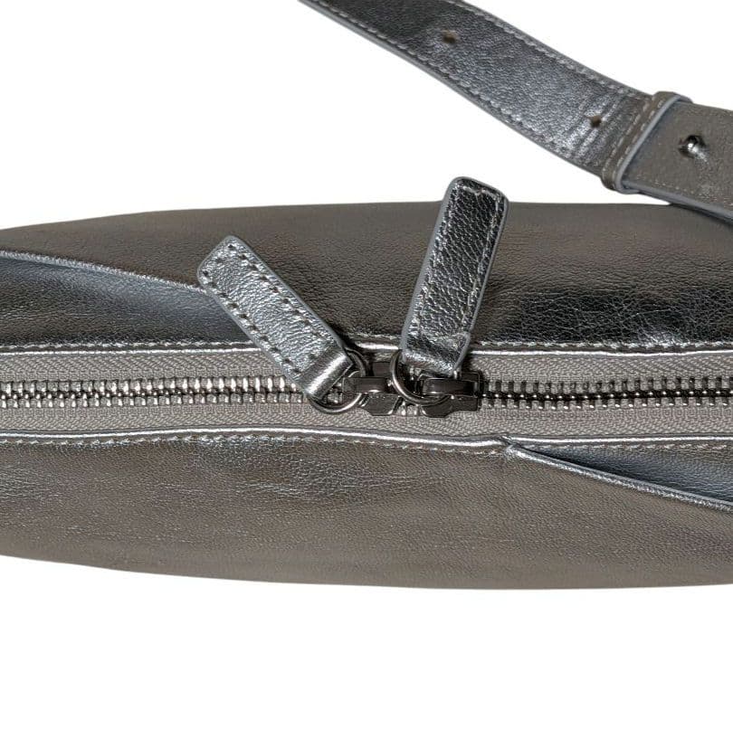 美品✨ear PAPILLONNER　ミニスワローマチショルダーバッグ　シルバー