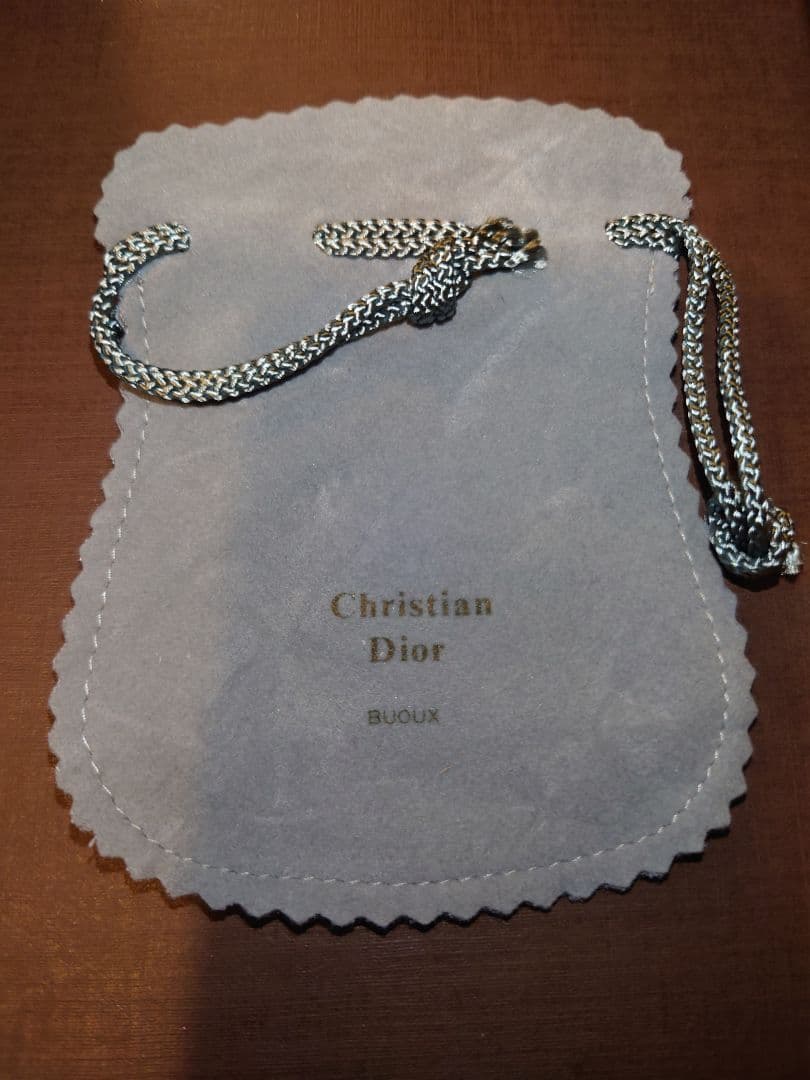 アルベロベロ 眼鏡ホルダースイーツモチーフ ビーズネックレス