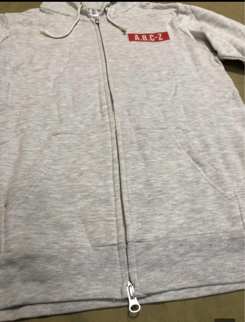 A.B.C-Z パーカー　trussパーカー