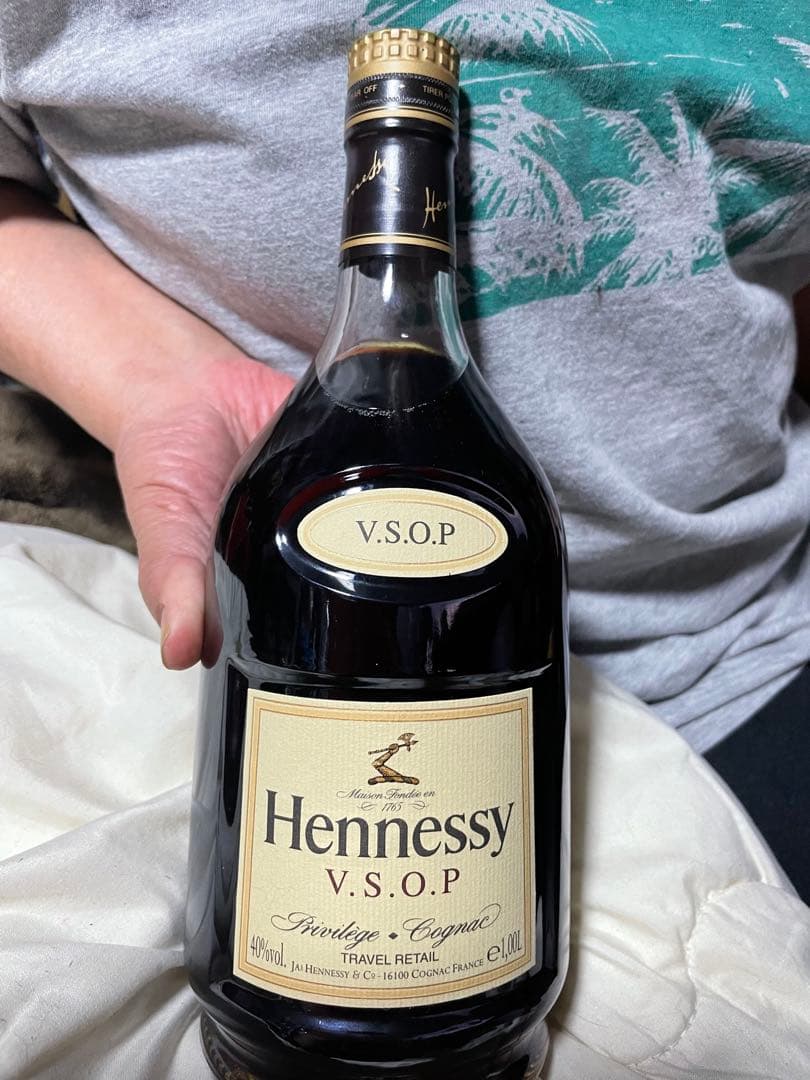 Hennessy VSOP 700ml 40度 未開封 未開封】Hennessy ヘネシー V.S.O.P