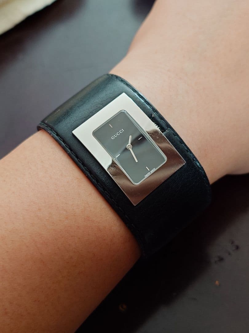 GUCCI グッチ レディース 腕時計 7800L ブラックレザー 稼働品 グッチ