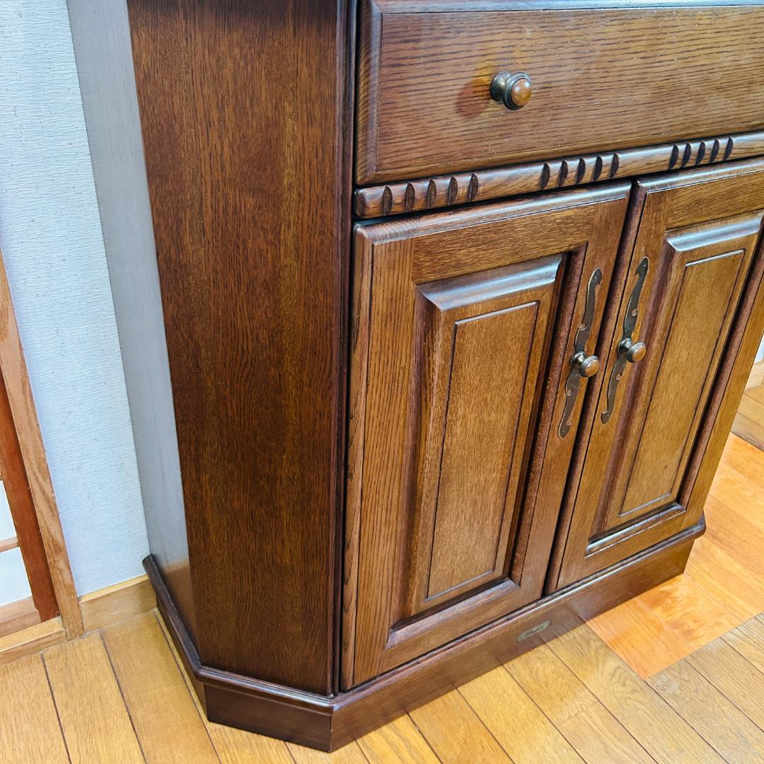 東海家具 Windsor ウィンザー コンソールキャビネット 本物の家具