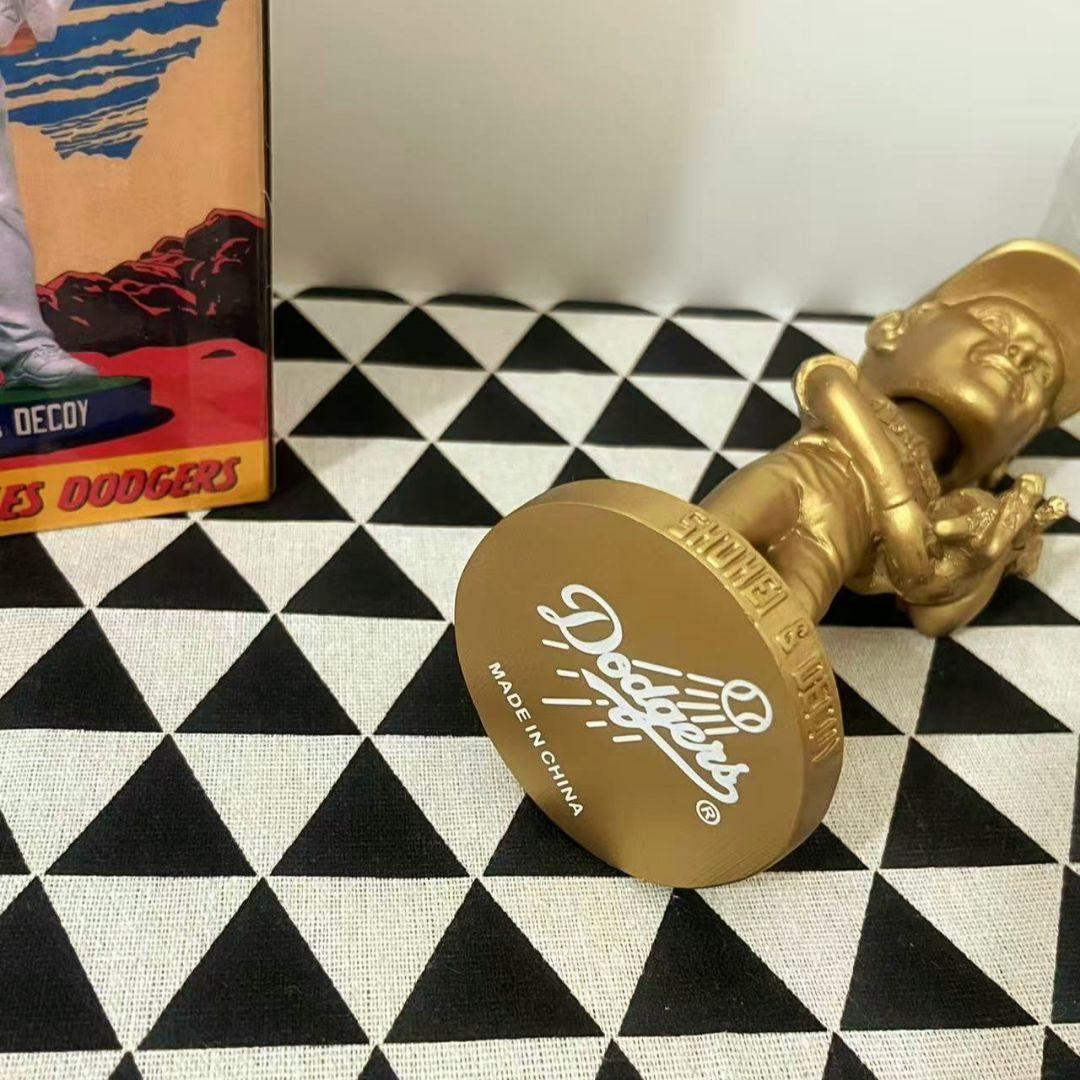 激レア 大谷翔平 デコピン ゴールド ボブルヘッド 来場者限定 - メルカリ