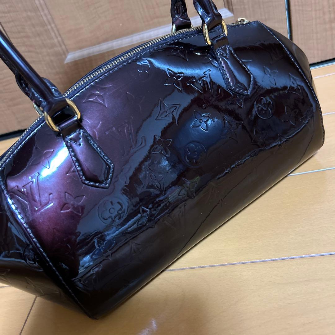 さゆり LOUIS VUITTON アラマウントバッグモノグラムヴェルニ