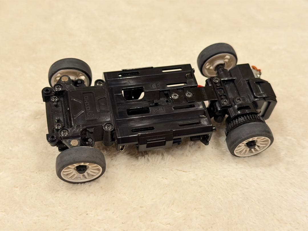 ミニッツ　AWD MA020S とMR03N とその他