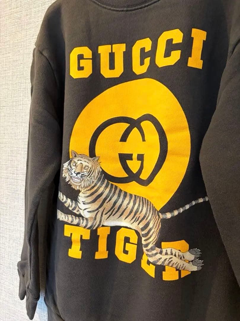 美品GUCCI グッチTigerスエット10歳 140㎝
