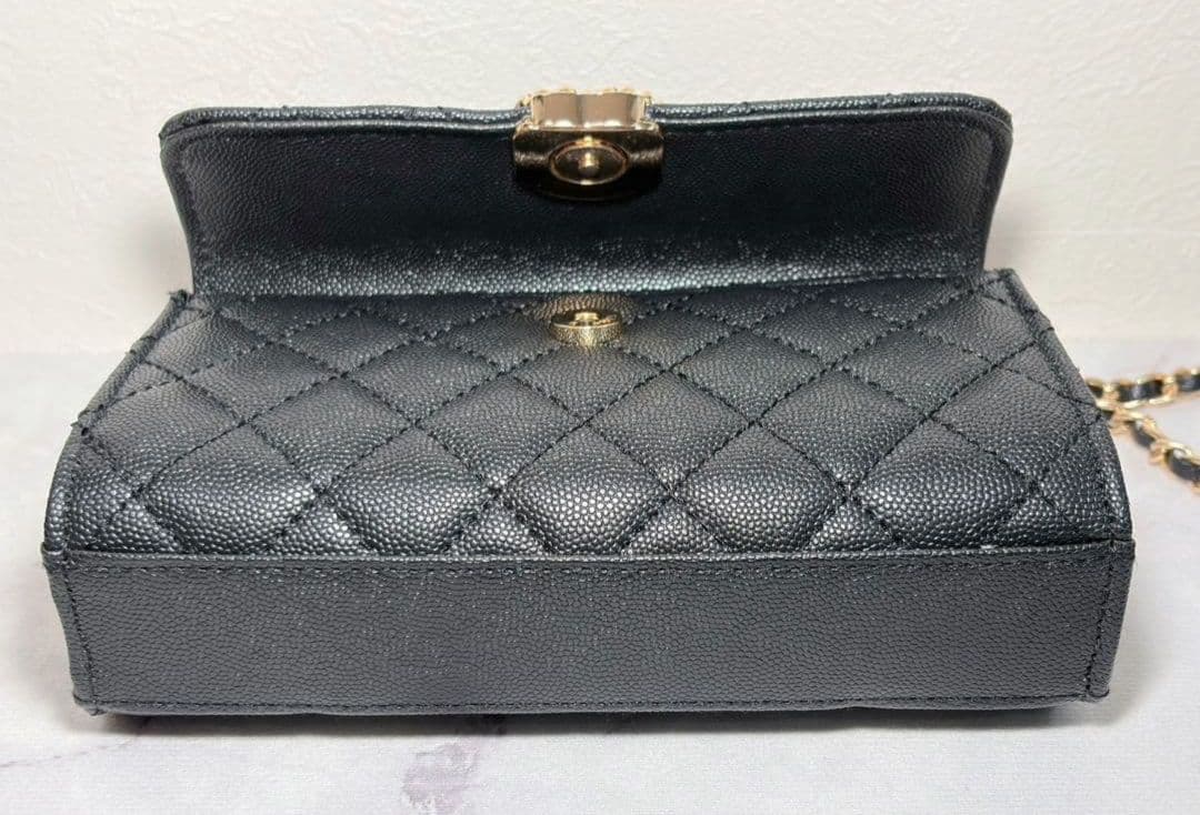 CHANEL シャネル　ノベルティ　チェーンショルダーバッグ　即日発送